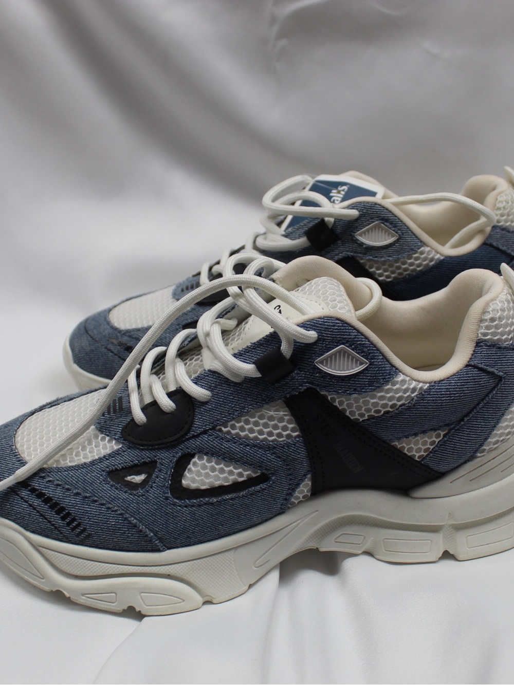 Chunky Denim-Style Mesh Sneakers in Blue and White